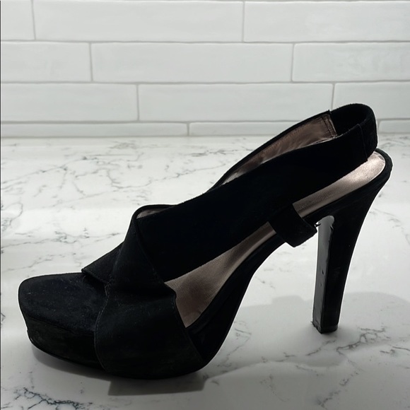 Nine West black size 8 heels - Picture 2 of 4